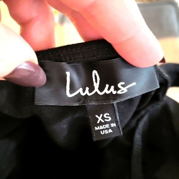 Lulu's | City of Angles Lace-Up Bodysuit - Picture 6 of 6